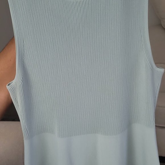 Theory peplum top - Picture 2 of 6